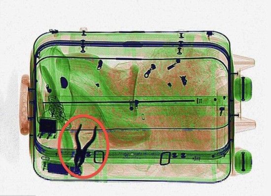 意公司揭露機(jī)場安檢員如何通過X光圖像辨認(rèn)違禁品